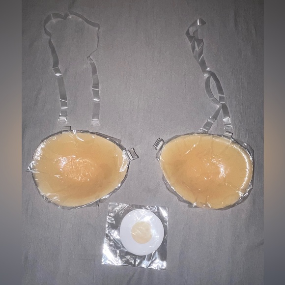 Sticky no show padded bra with straps - Picture 3 of 3